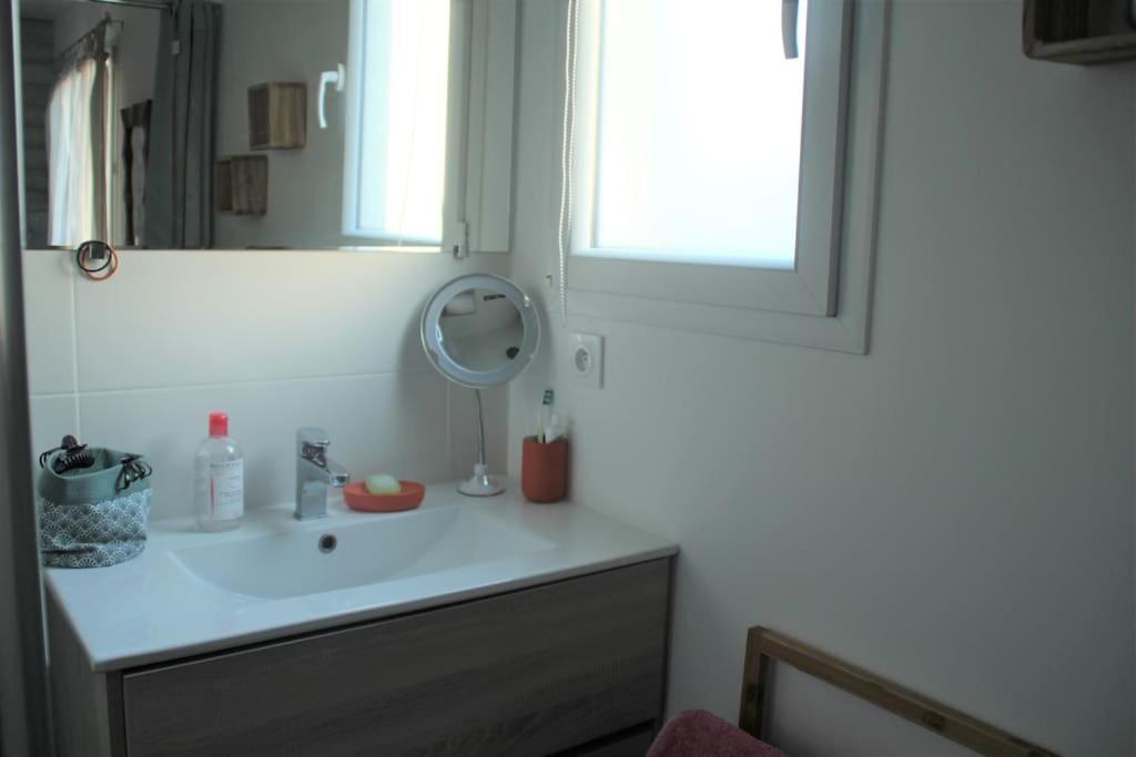 Jolie Chambre Dans Quartier Calme Eysines Buitenkant foto