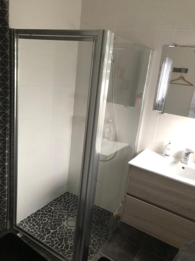 Jolie Chambre Dans Quartier Calme Eysines Buitenkant foto